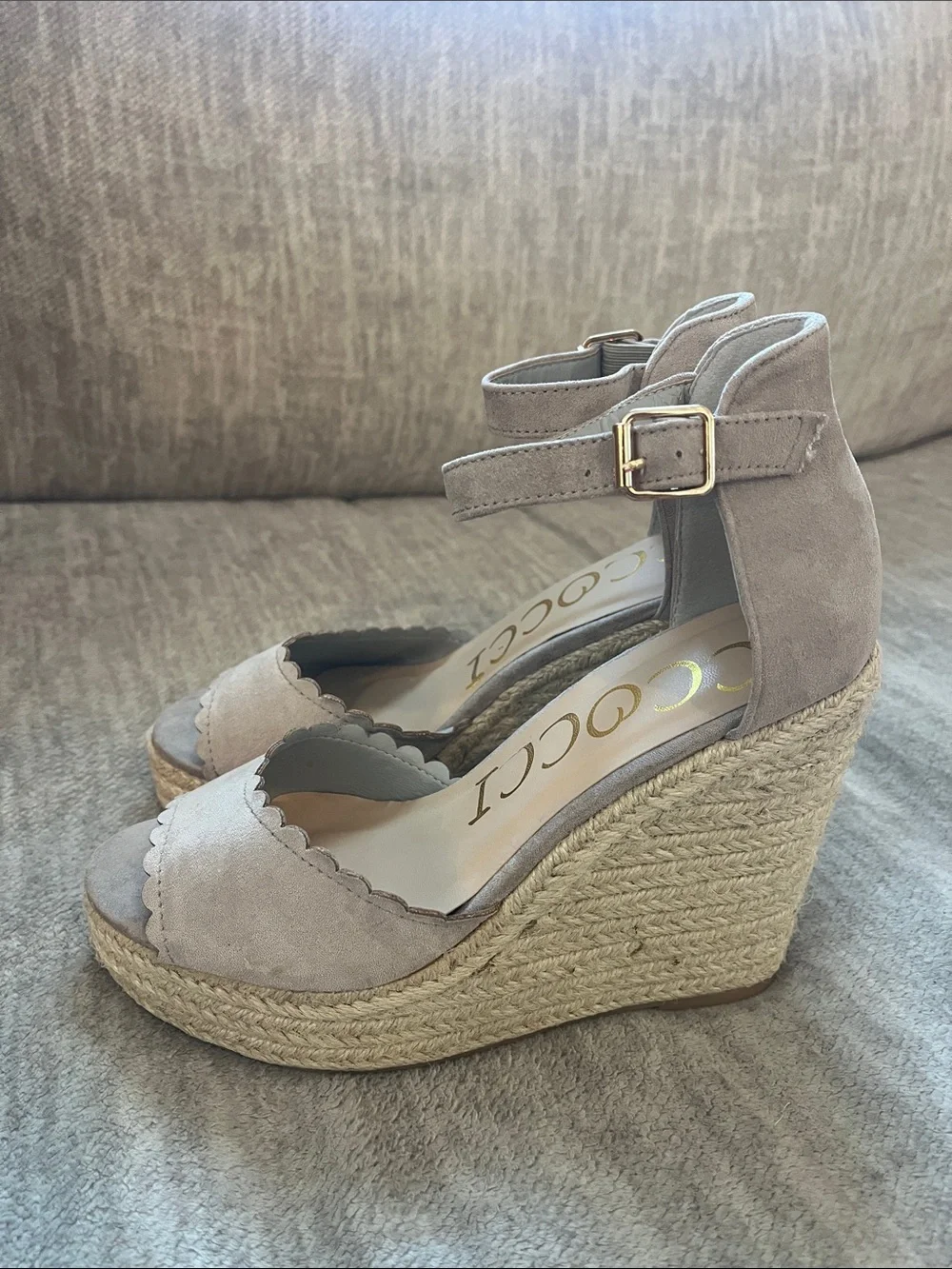 CCOCCI Light Gray Scalloped Suede Espadrille Wedges